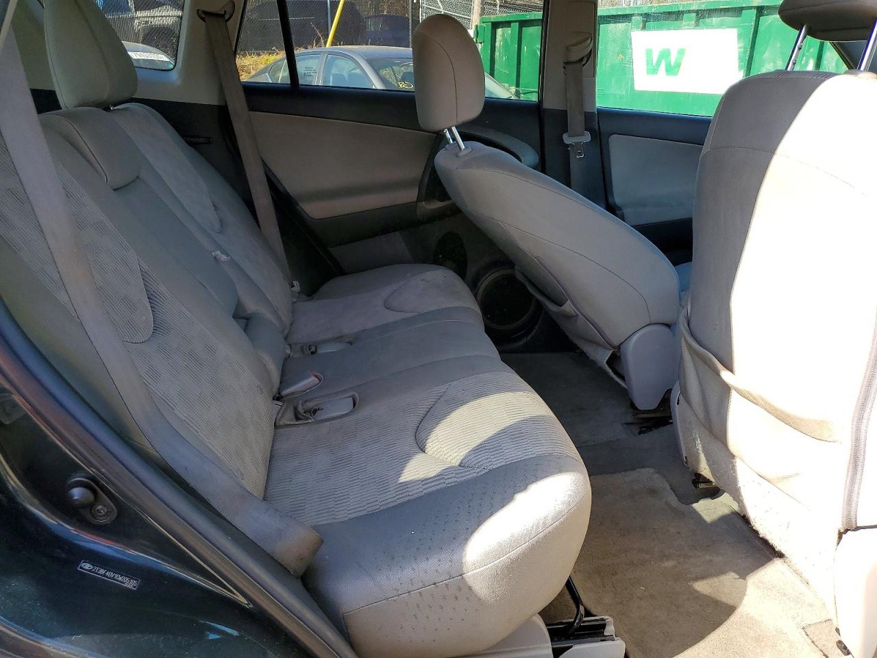 Toyota RAV4 Base