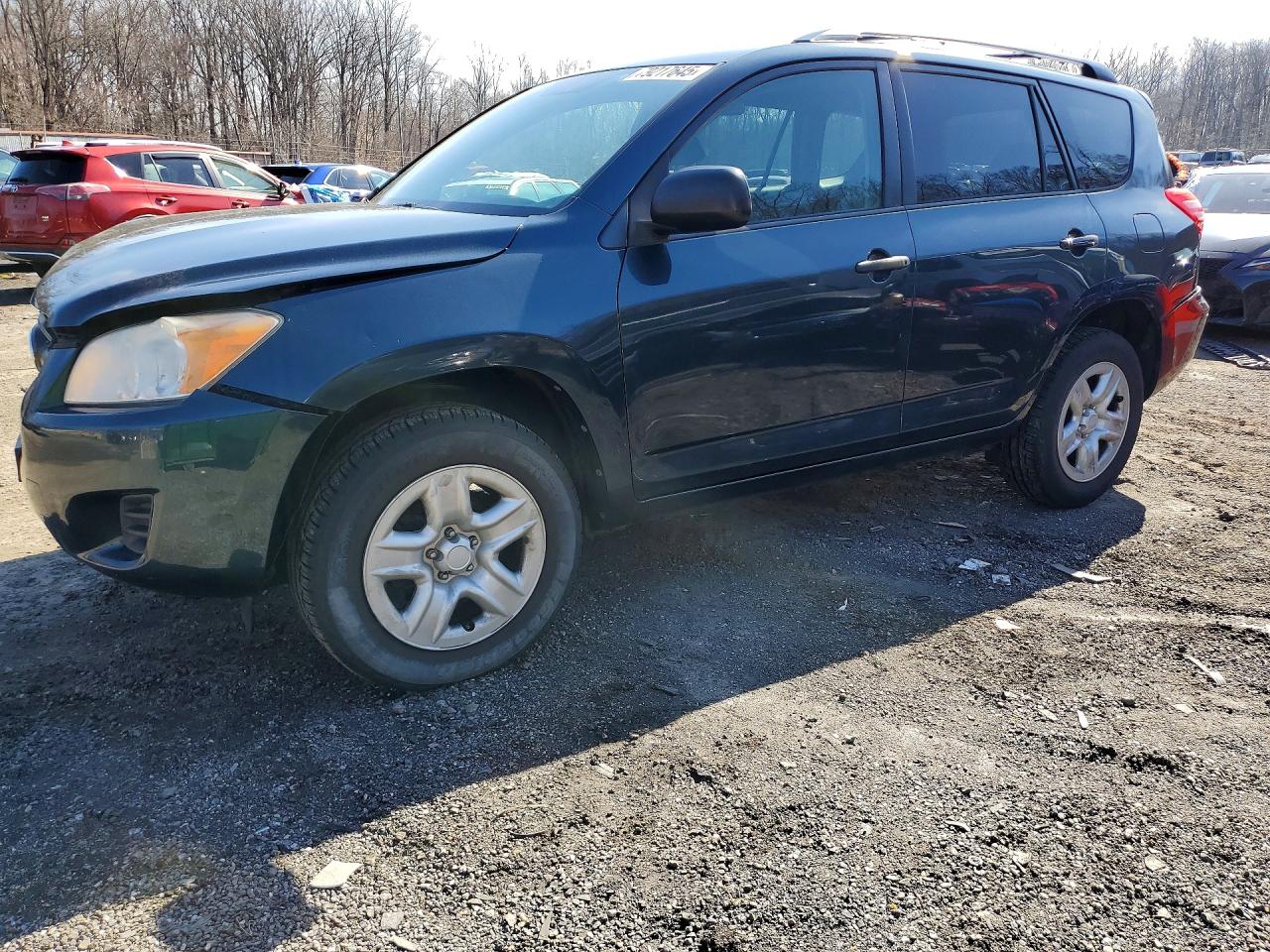 Salvage Toyota RAV4 Image