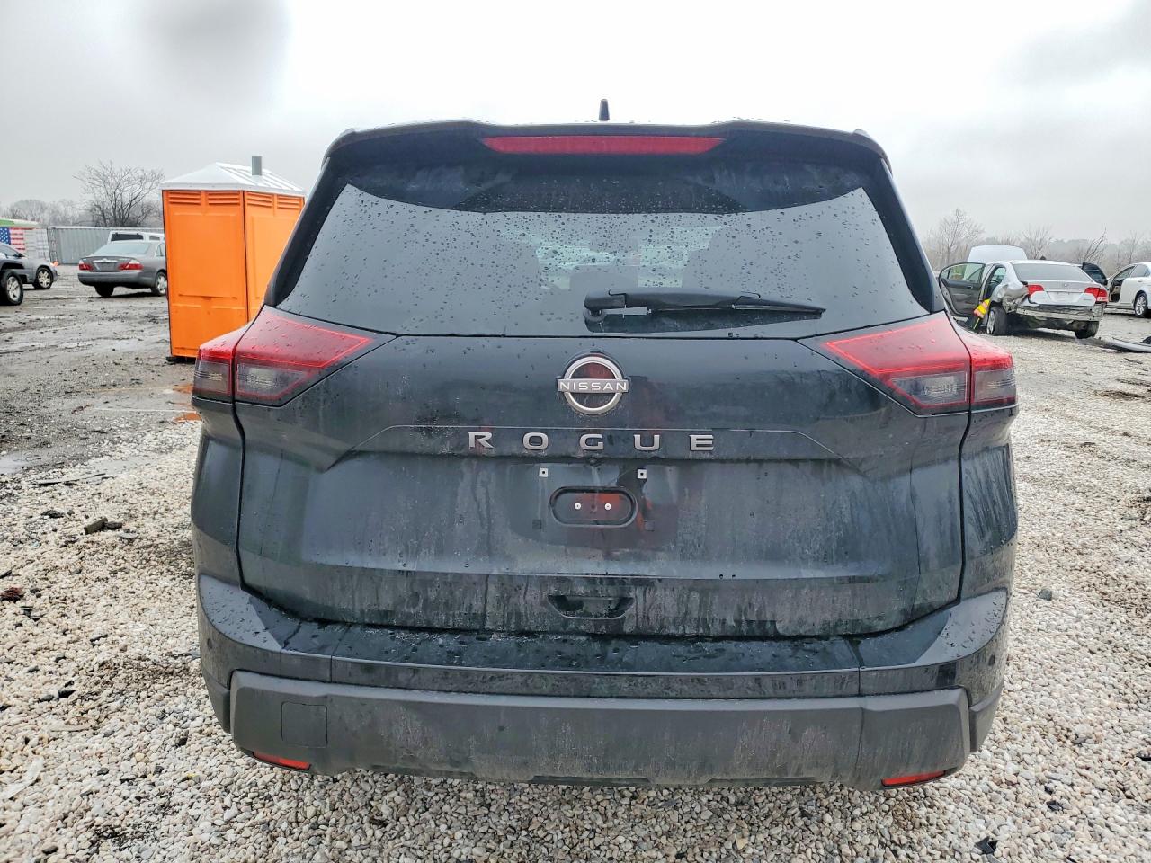 Nissan Rogue S