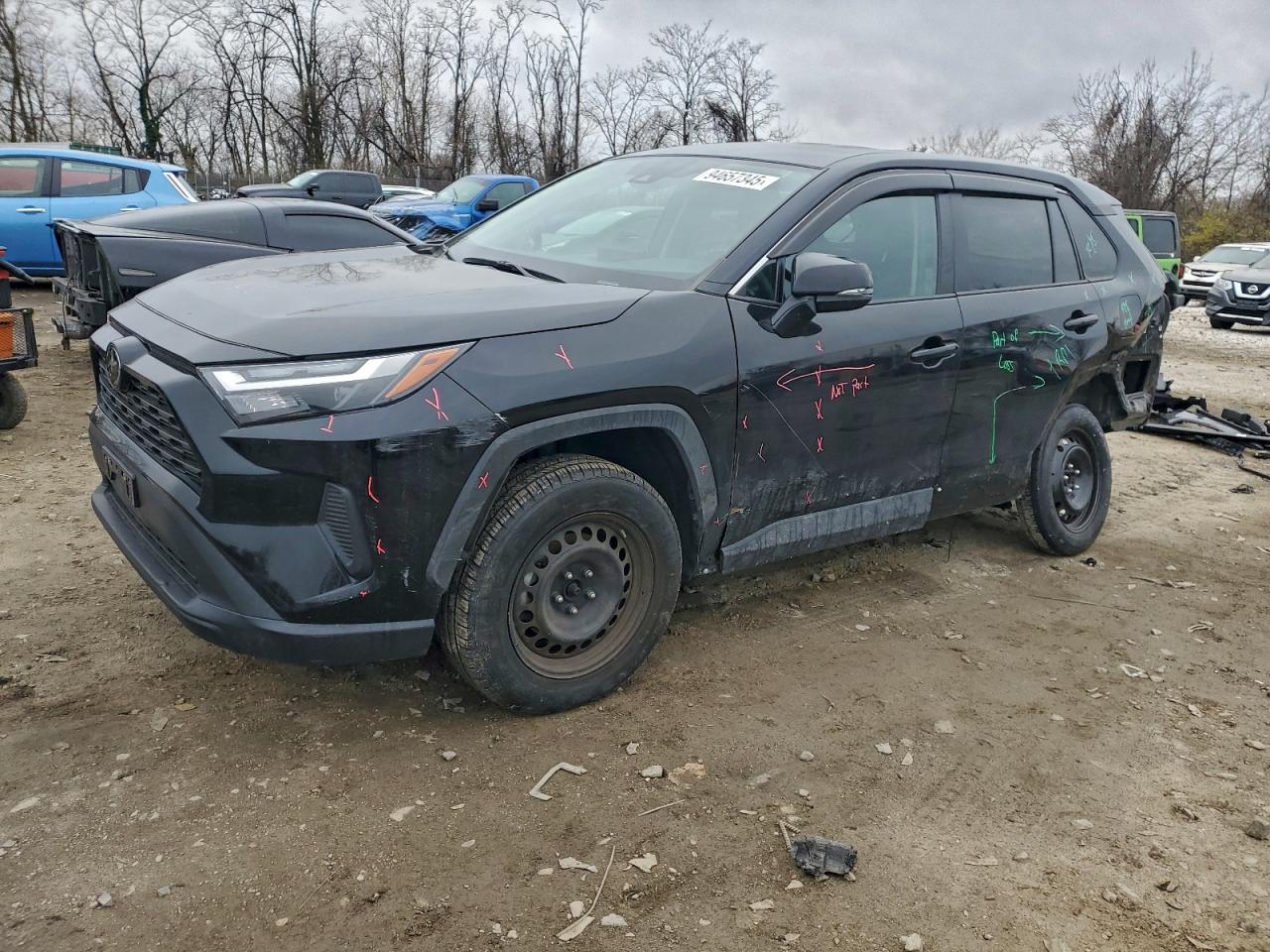 Salvage Toyota RAV4 Image