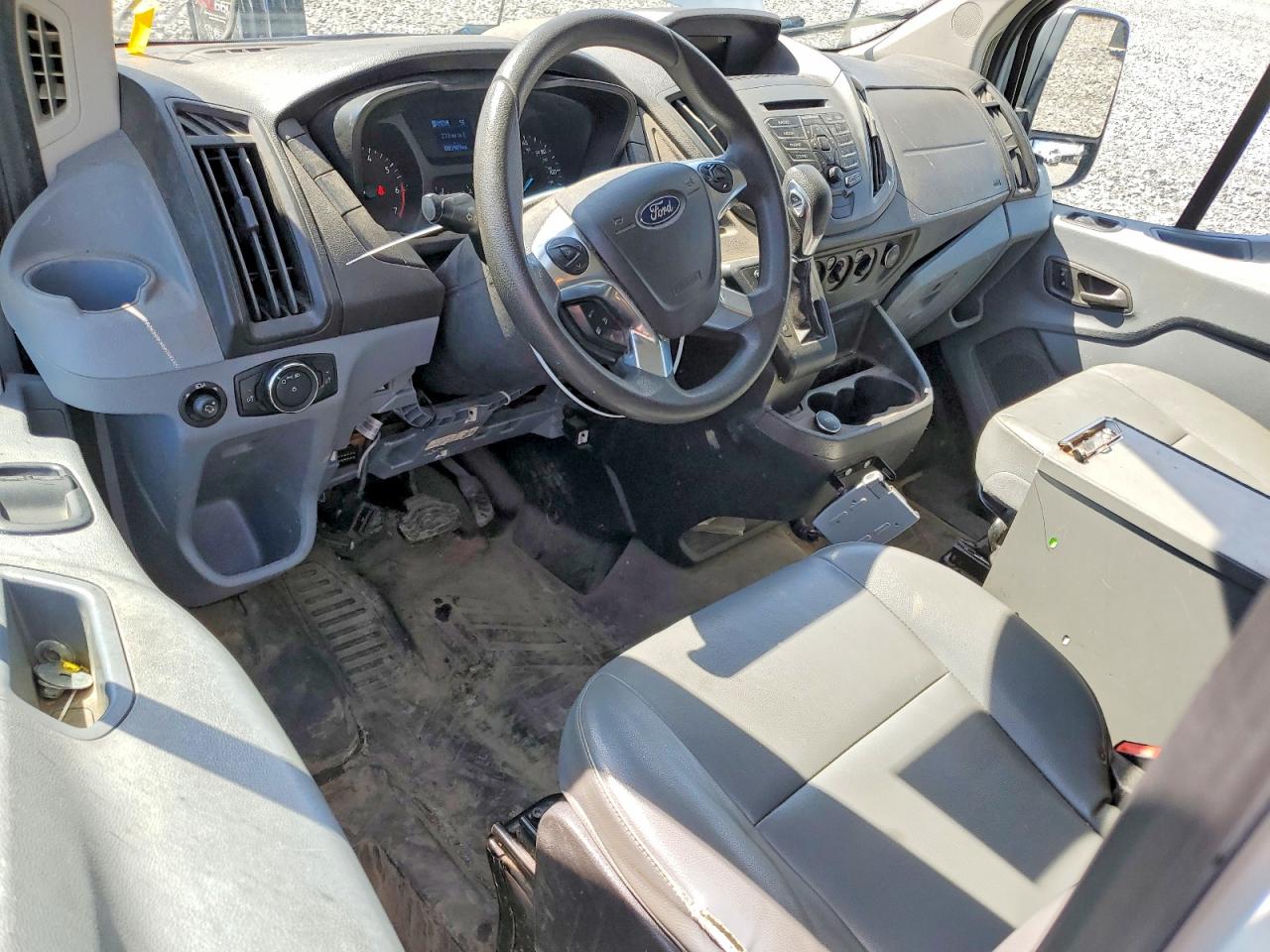 Ford Transit T-350