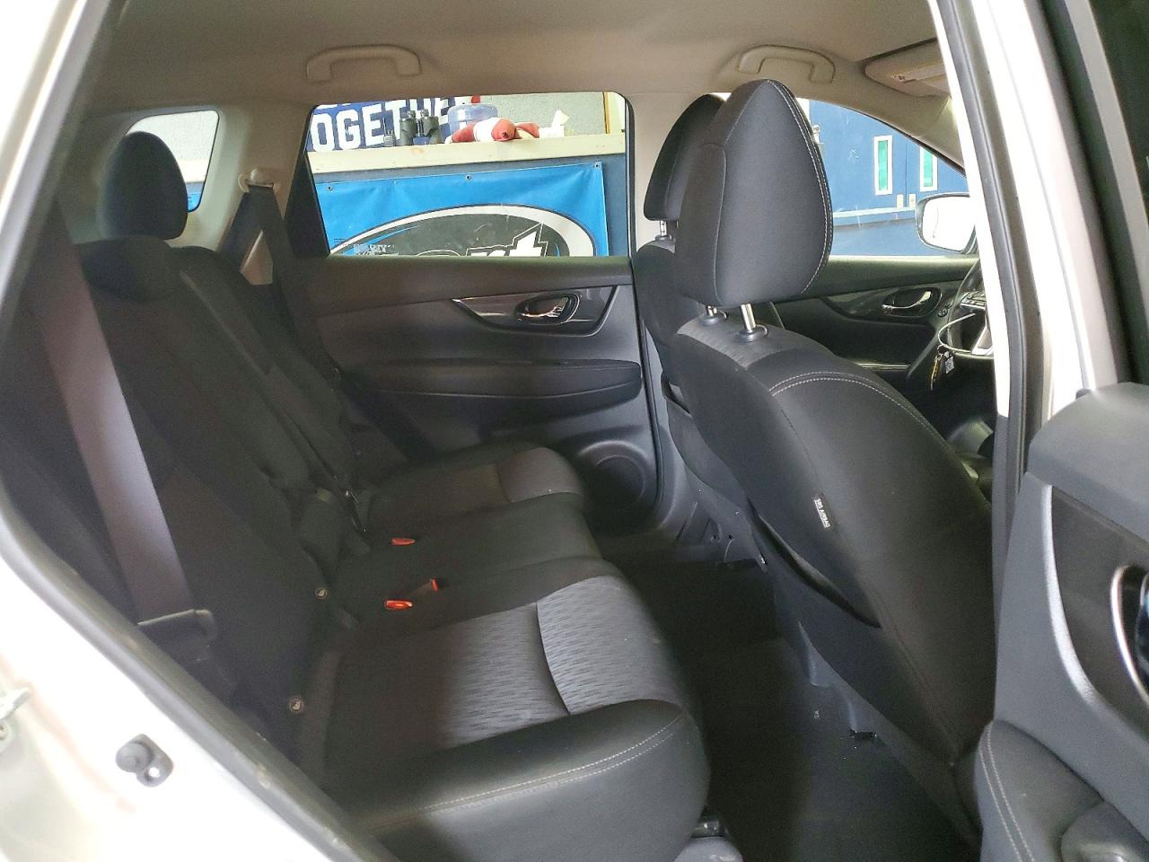 Nissan Rogue Sv