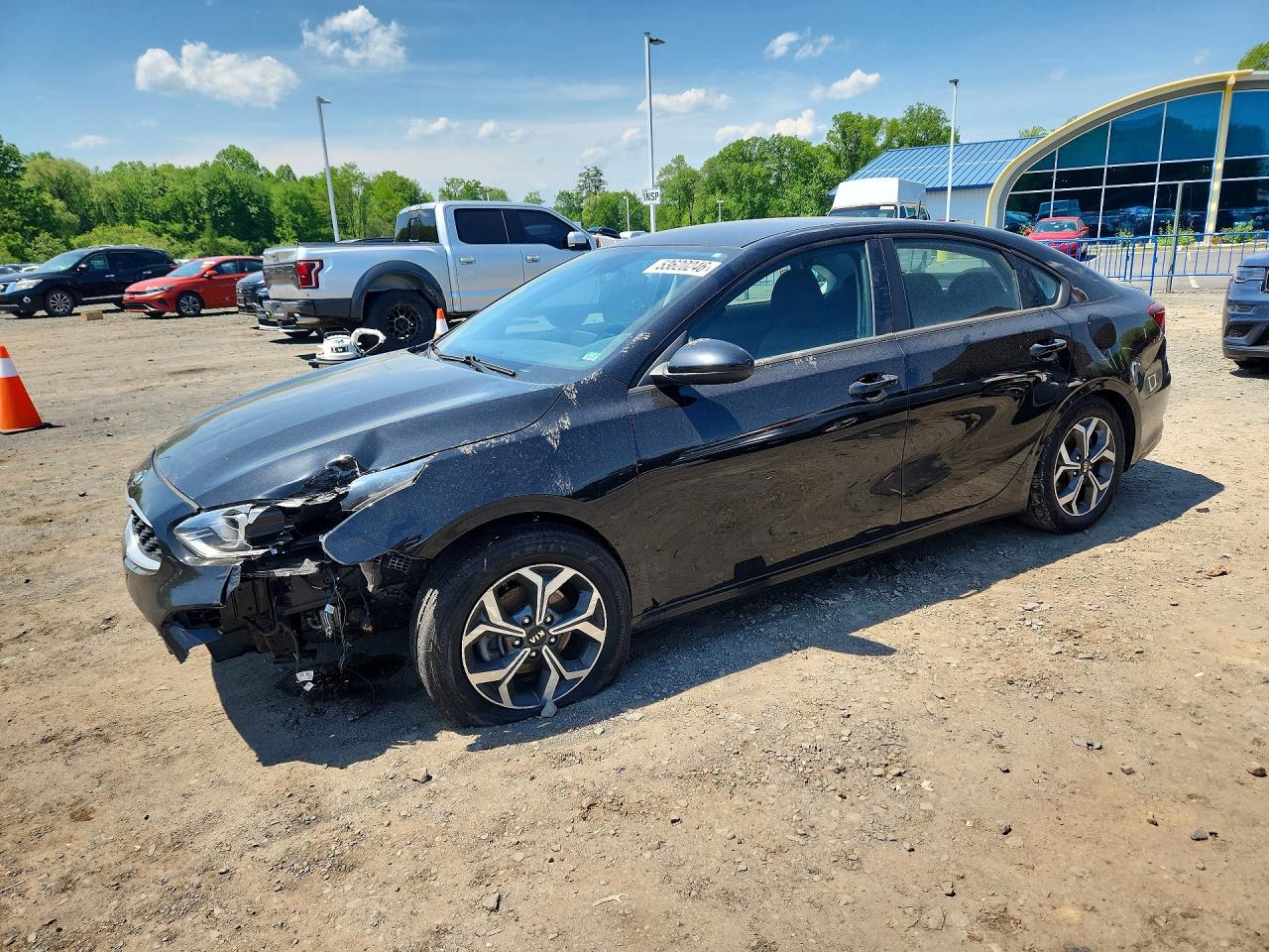 Salvage Kia Forte Image