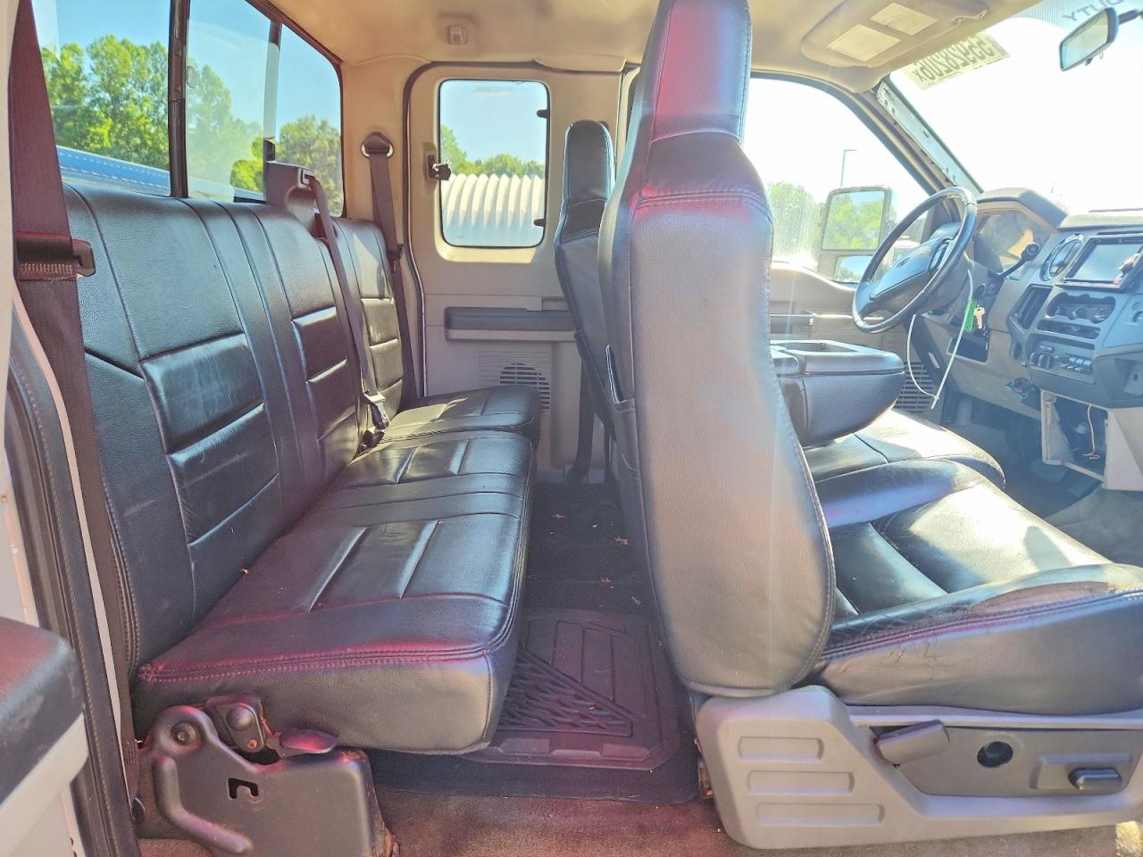 Ford F-350 Super Duty