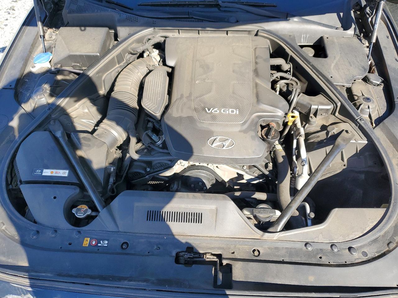 Hyundai Genesis 3.8l