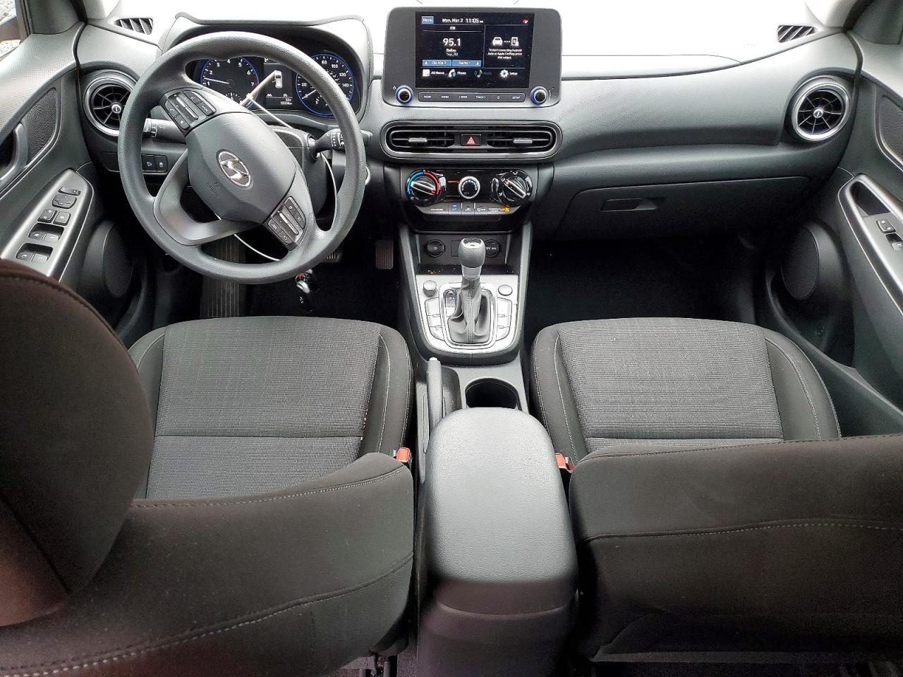 Hyundai KONA Sel