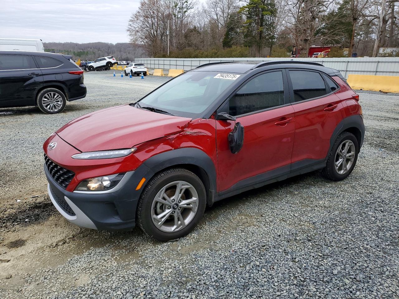 Salvage Hyundai KONA Image