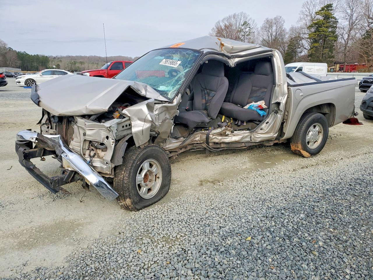 Salvage Chevrolet Colorado Image