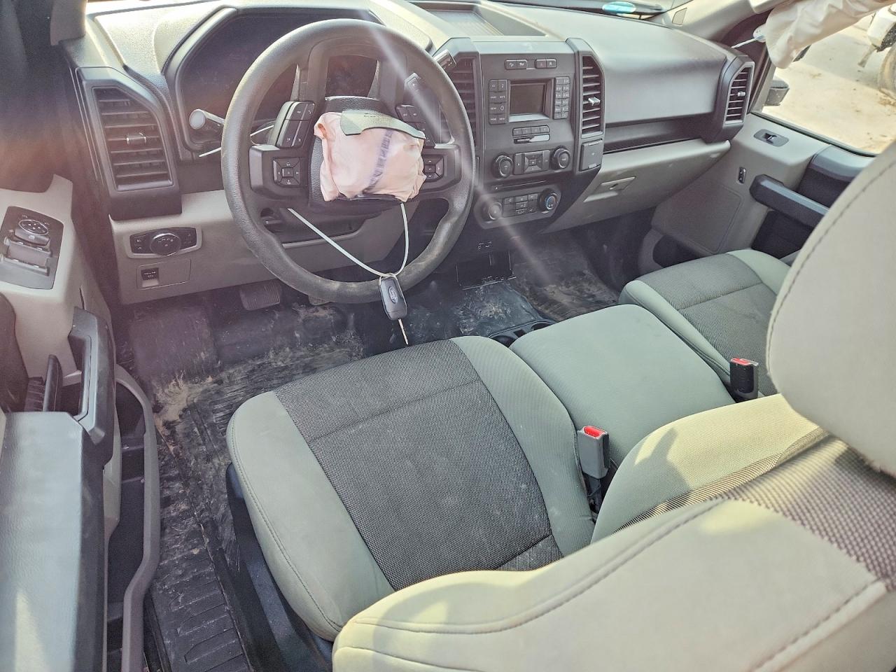 Ford F-150 Super Cab