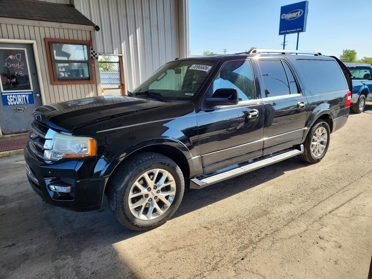 Salvage Ford Expedition Image