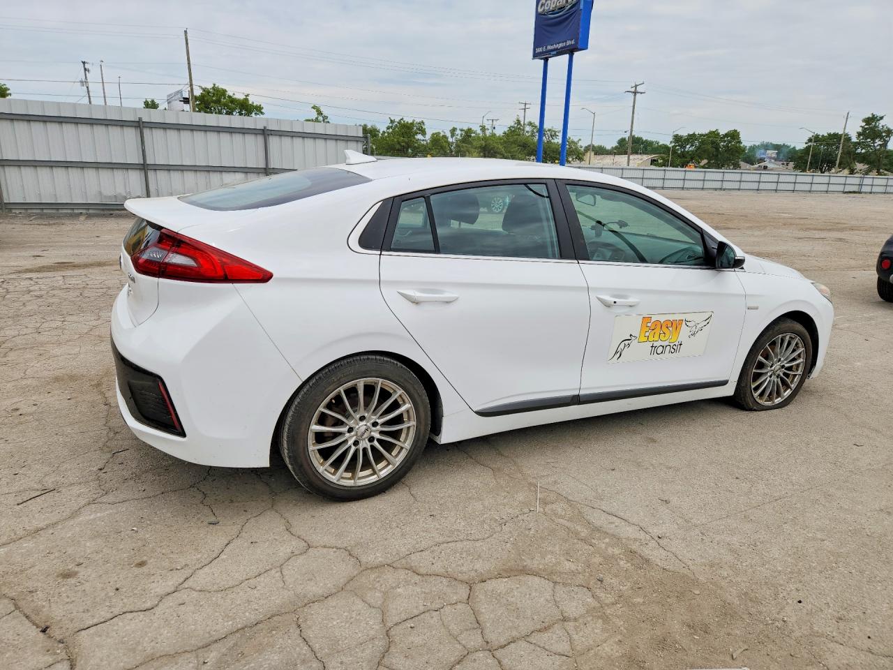 Hyundai Ioniq Sel