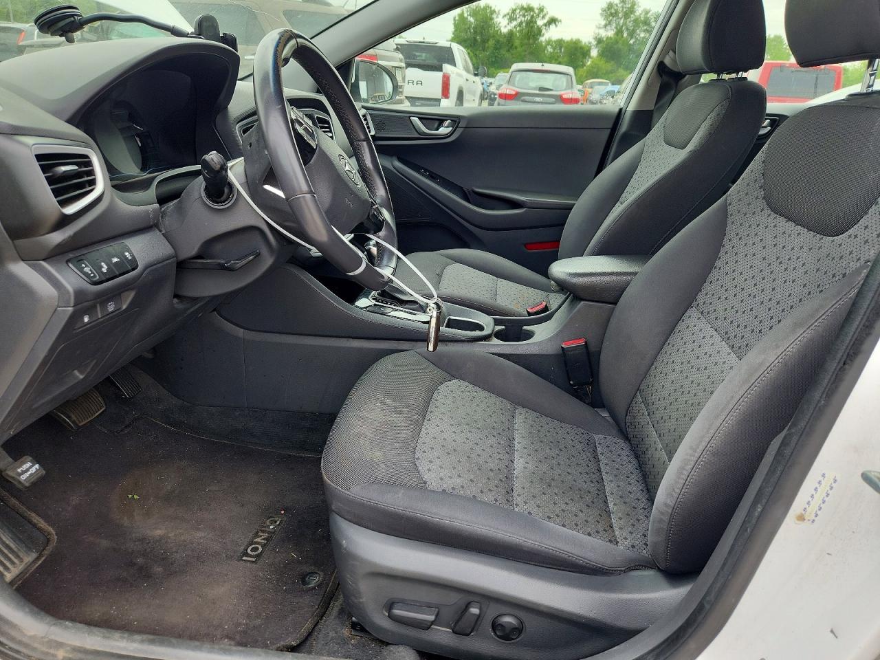 Hyundai Ioniq Sel