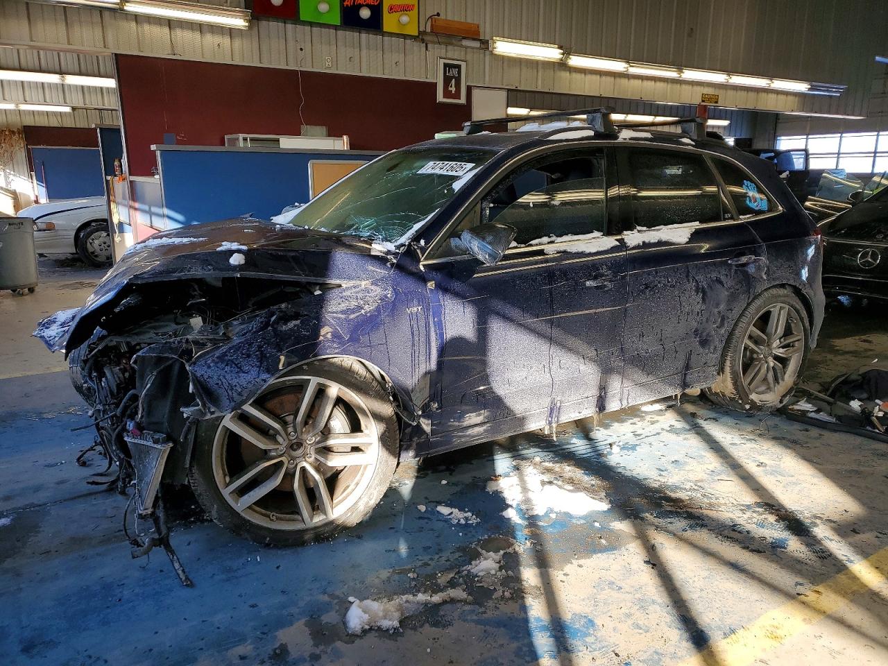 Salvage Audi Sq Image