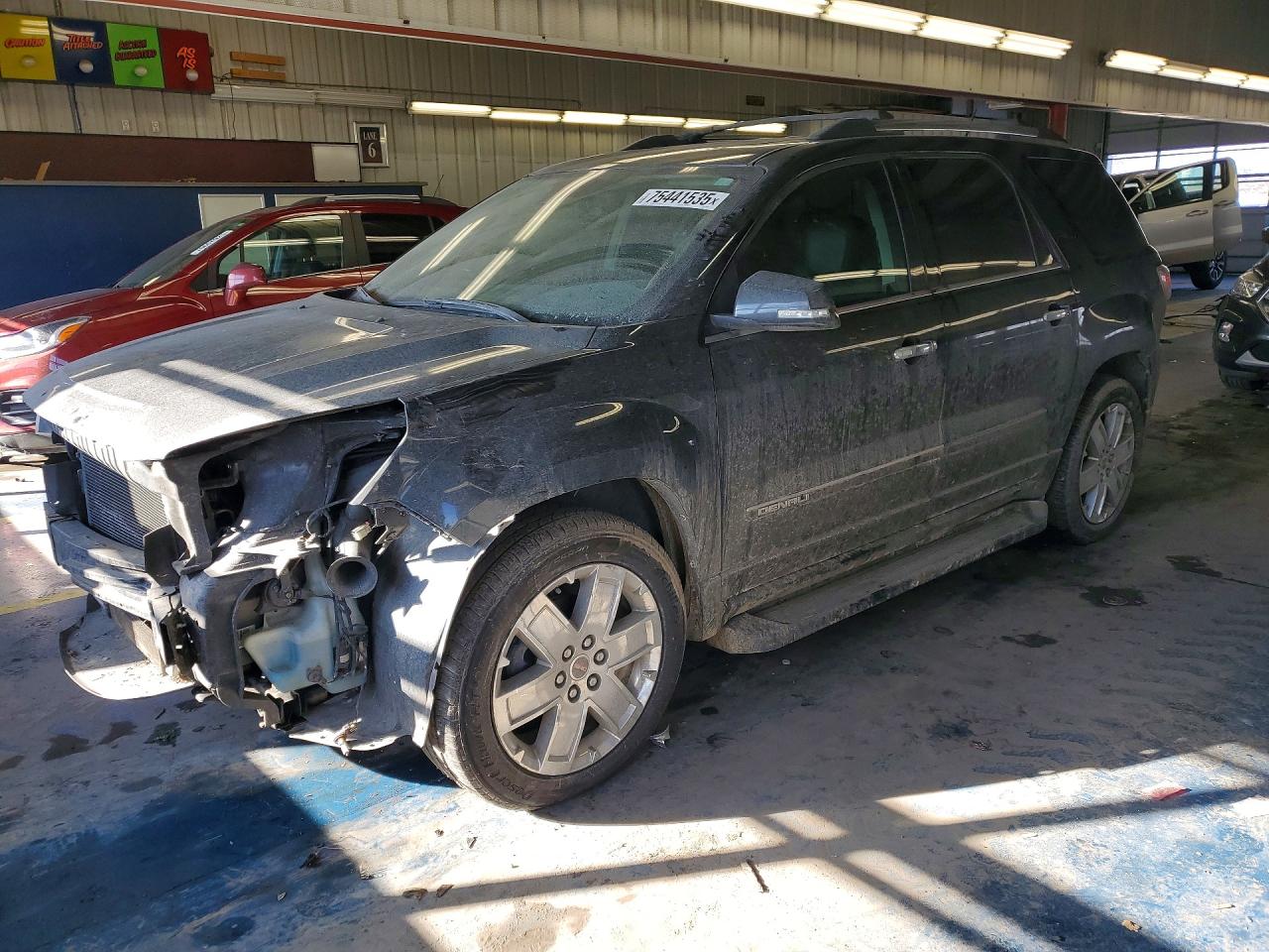 Salvage GMC Acadia Image