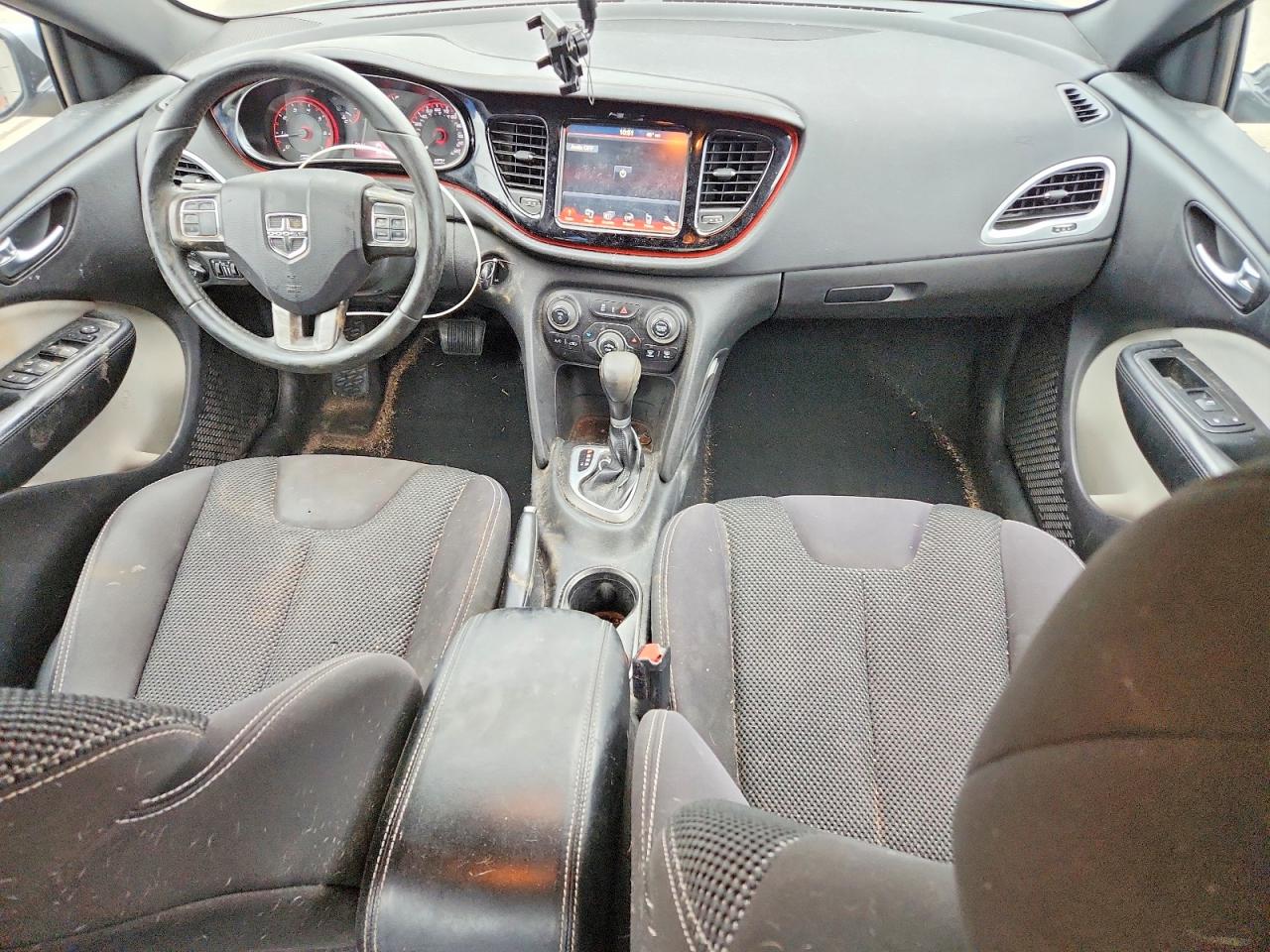 Dodge Dart Sxt