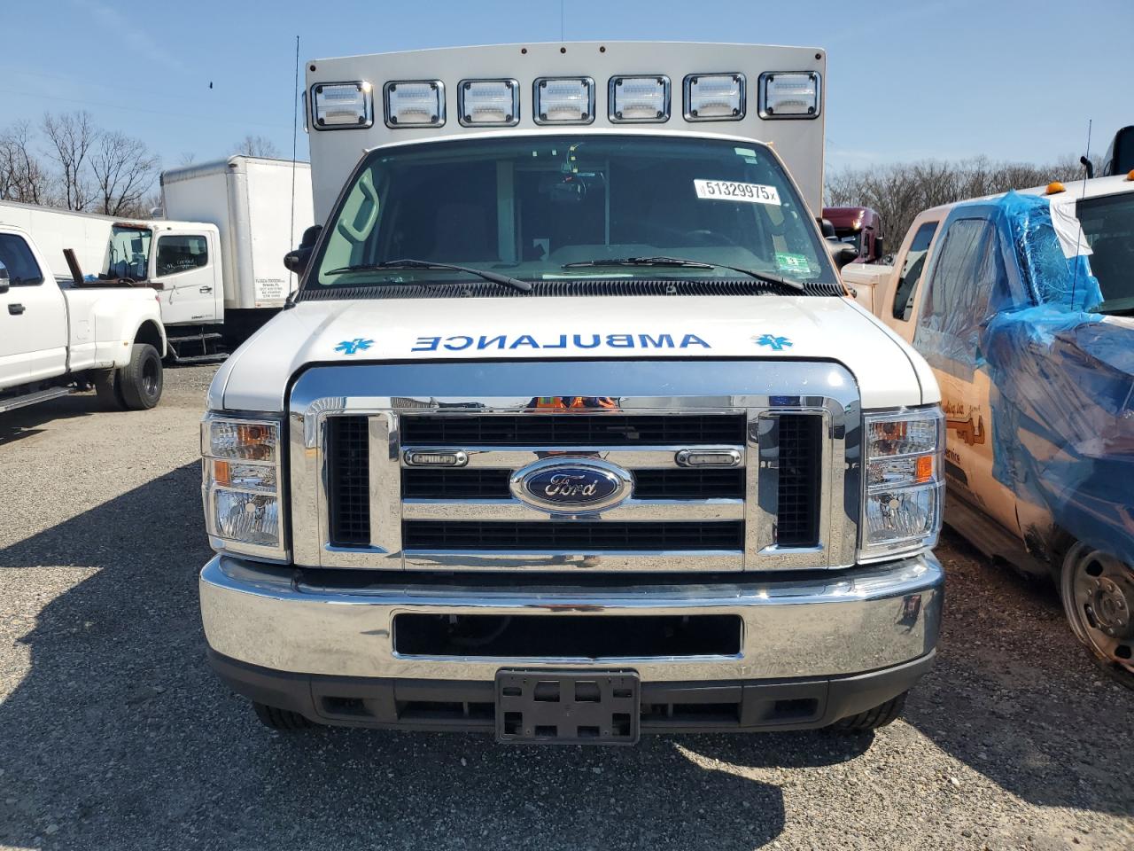 Ford Econoline E450 Super Duty Cutaway Van