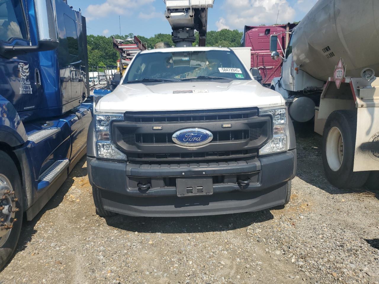 Ford F-450 Super Duty