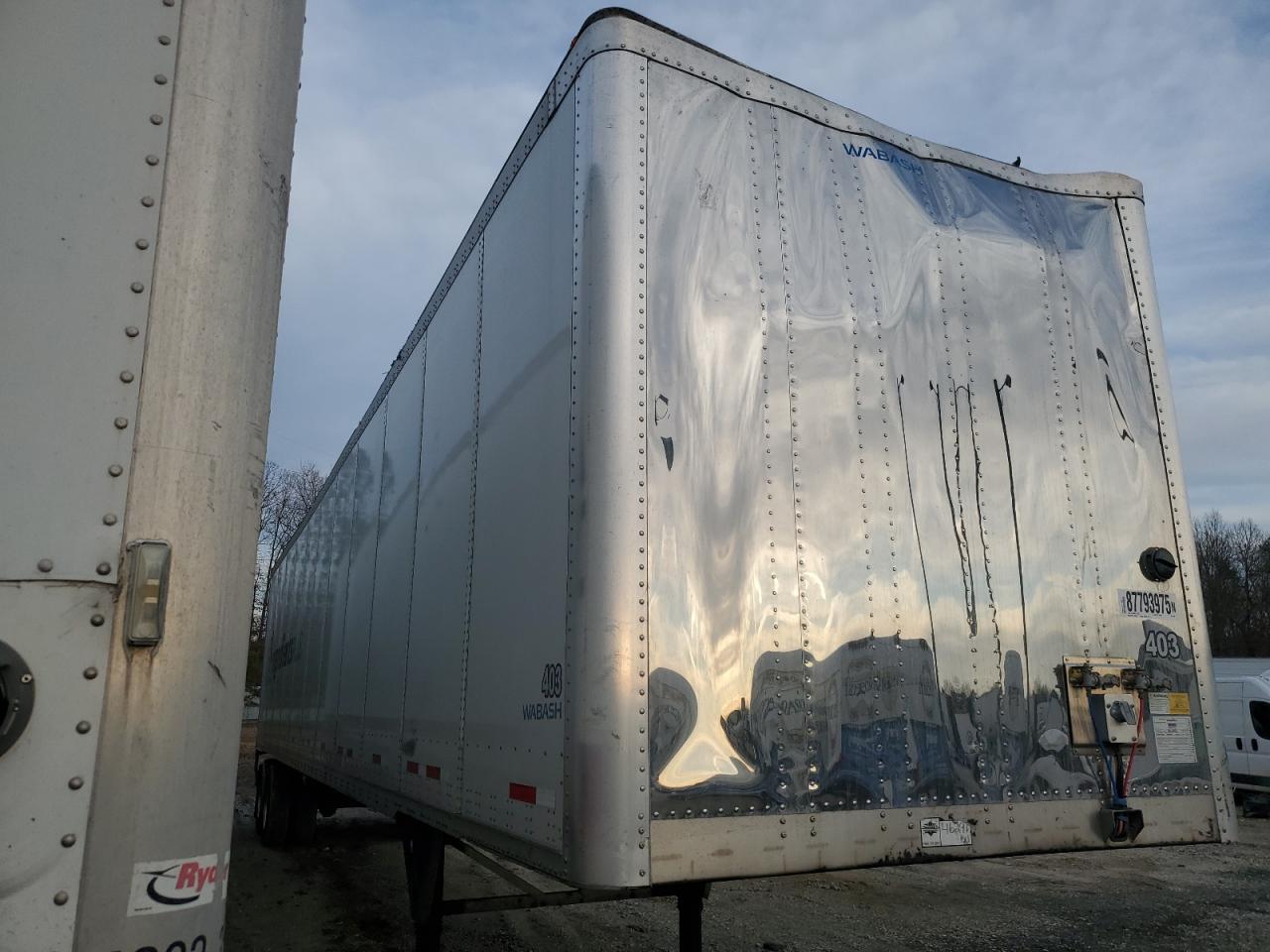 Salvage Wabash Dry Van Image