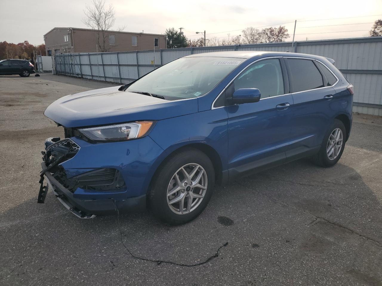 Salvage Ford Edge Image