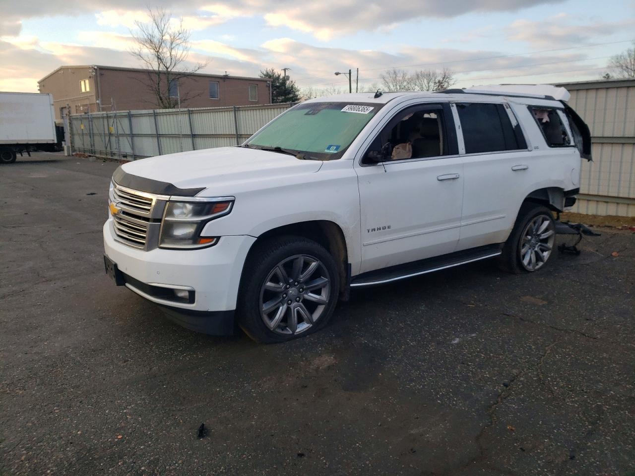 Salvage Chevrolet Tahoe Image