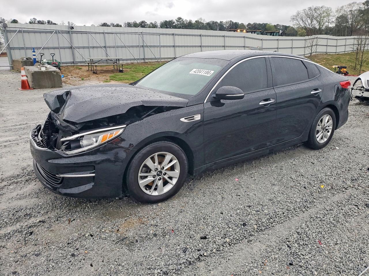 Salvage Kia Optima Image