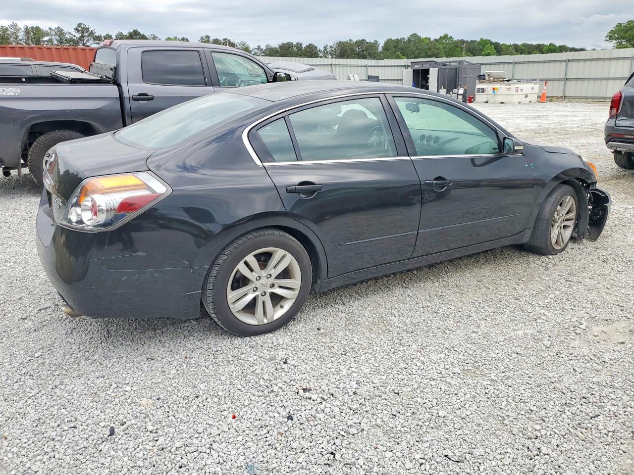 Nissan Altima Sr