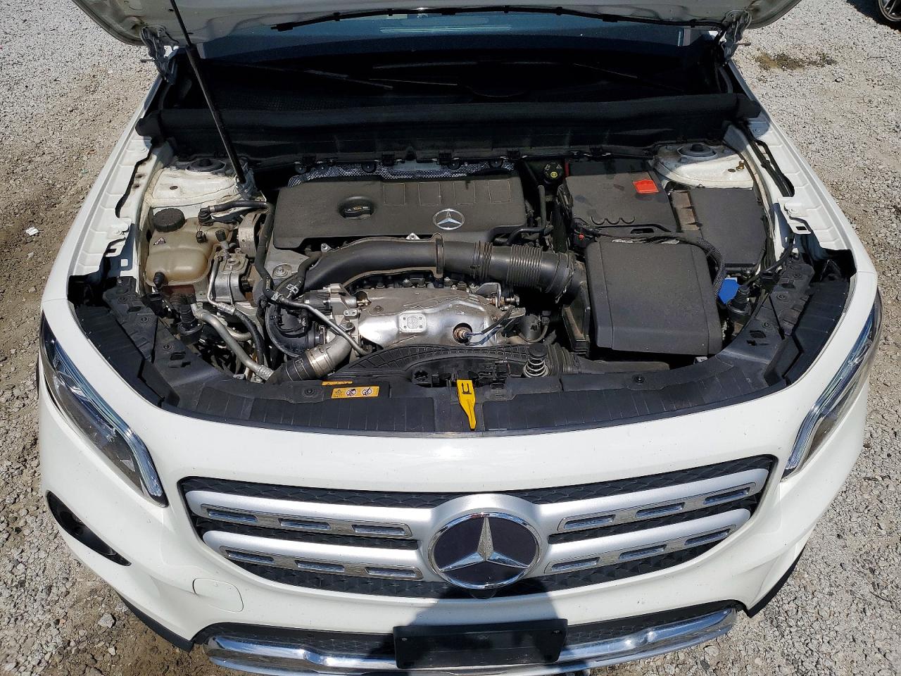 Mercedes-Benz GLB 250
