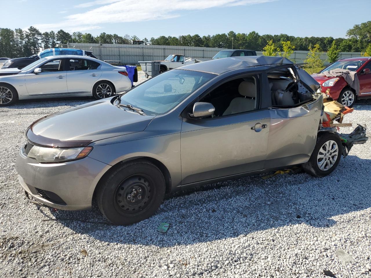 Salvage Kia Forte Image