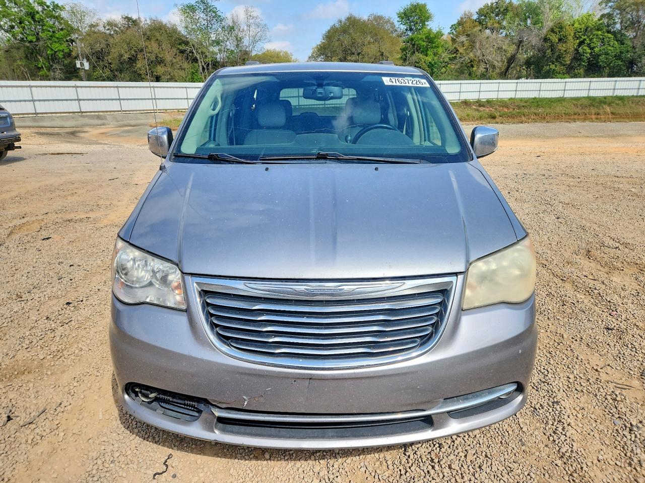 Chrysler Town & Country Touring L