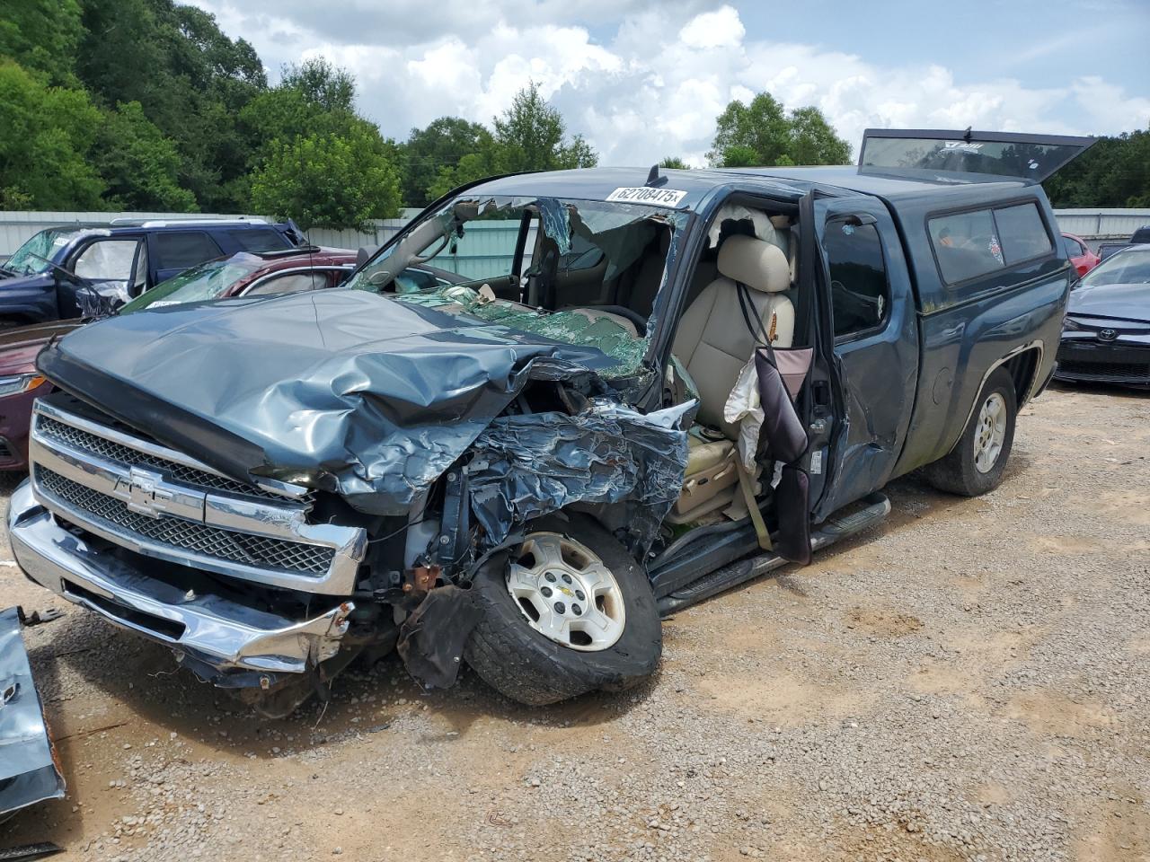 Salvage Chevrolet Silverado C1500 Lt Image
