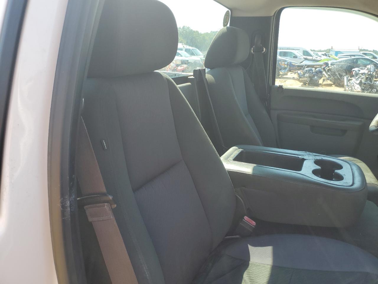 Chevrolet Silverado C1500