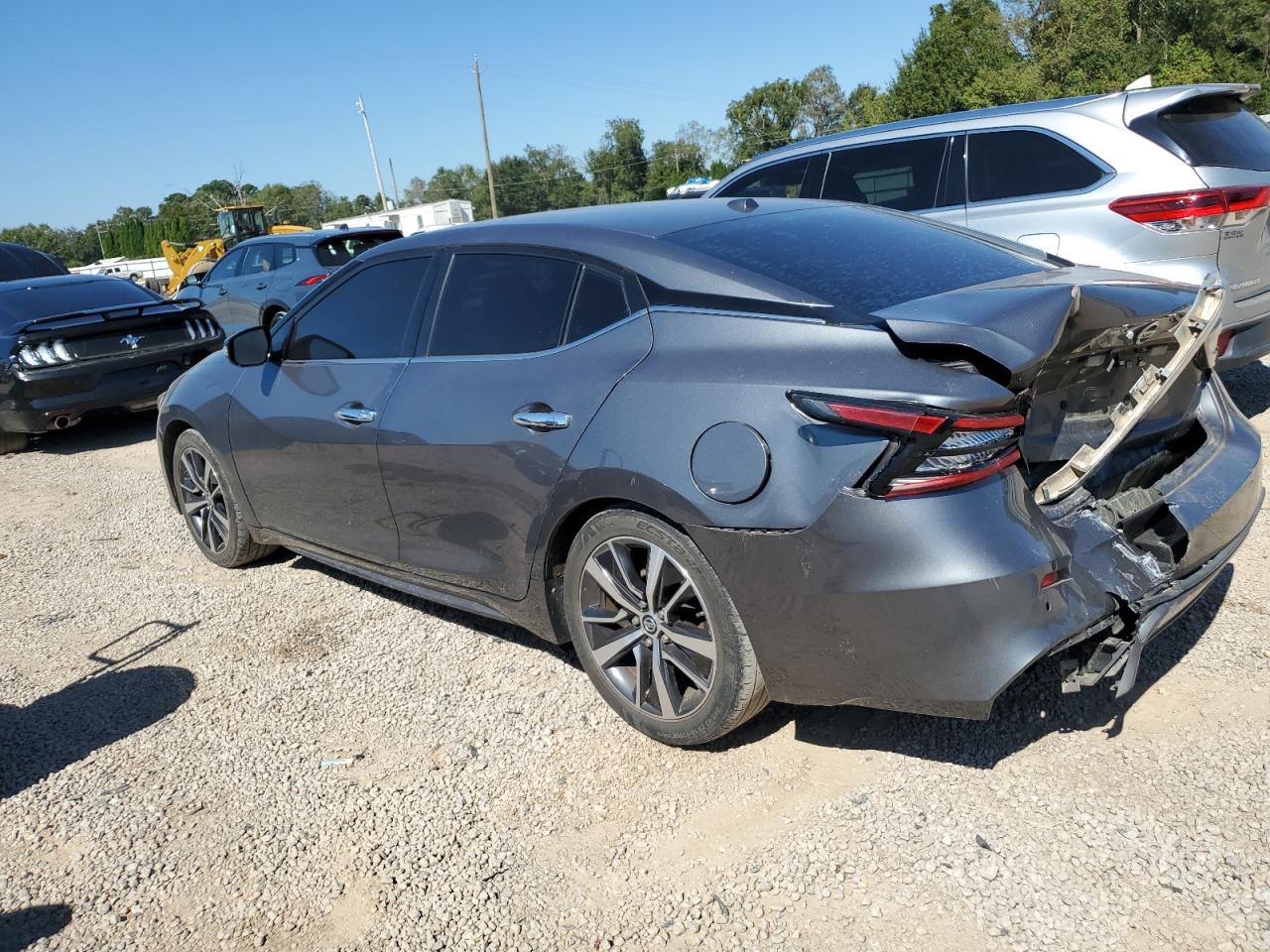 Nissan Maxima Sv