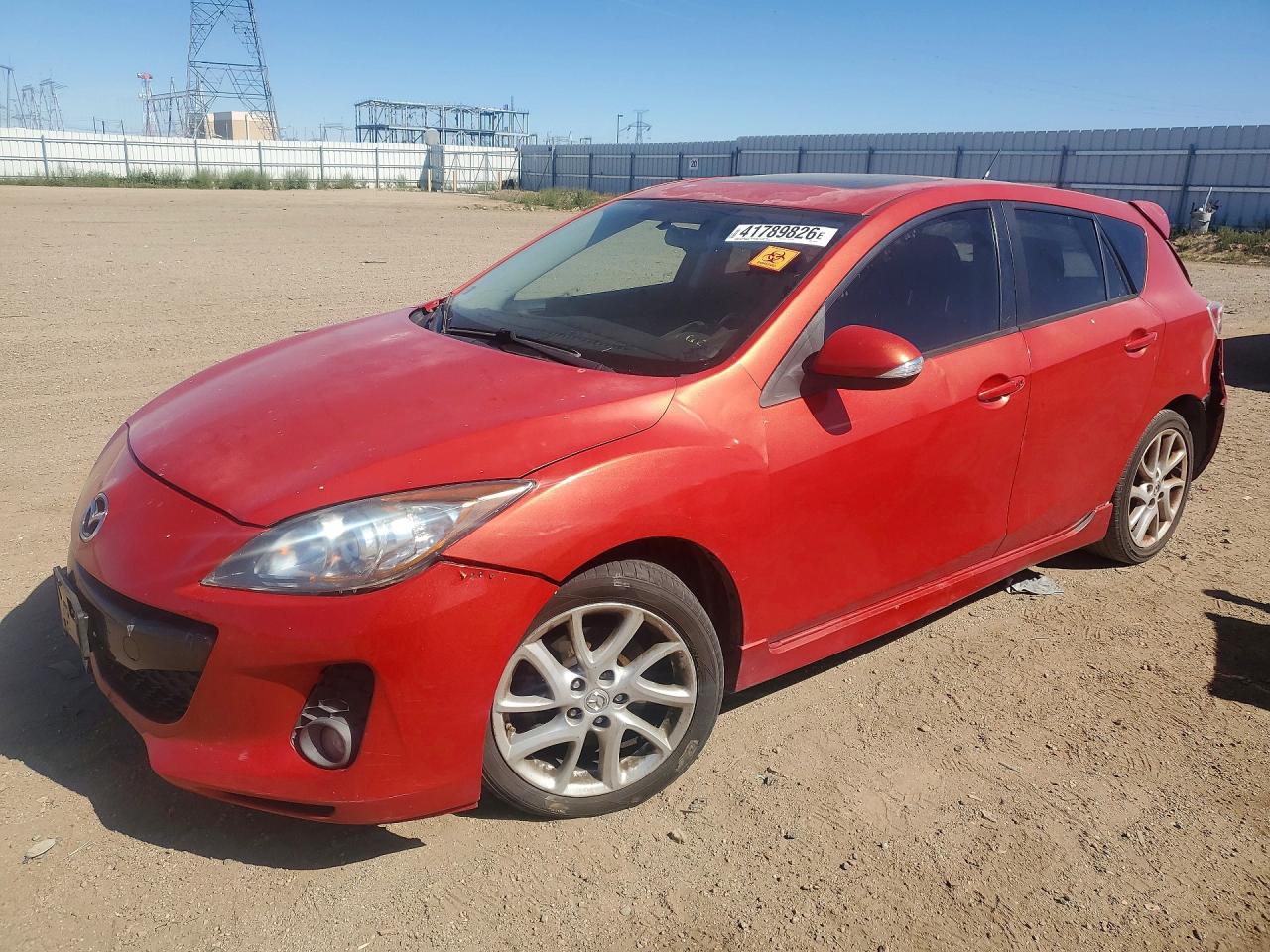 Salvage Mazda Mazda3 Image