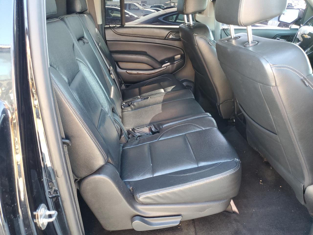Chevrolet Suburban C1500 Ls