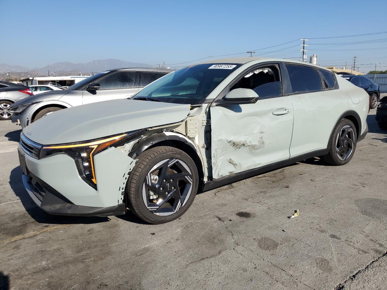 Salvage Kia K4 Ex Image