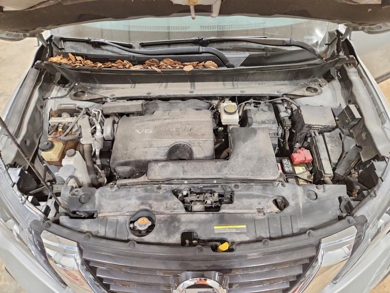 Nissan Pathfinder Sv