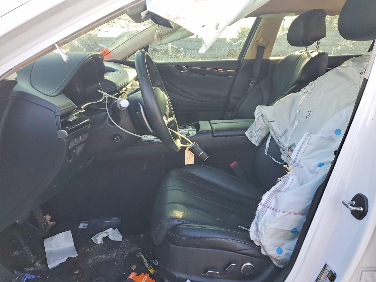 Genesis G80 Base