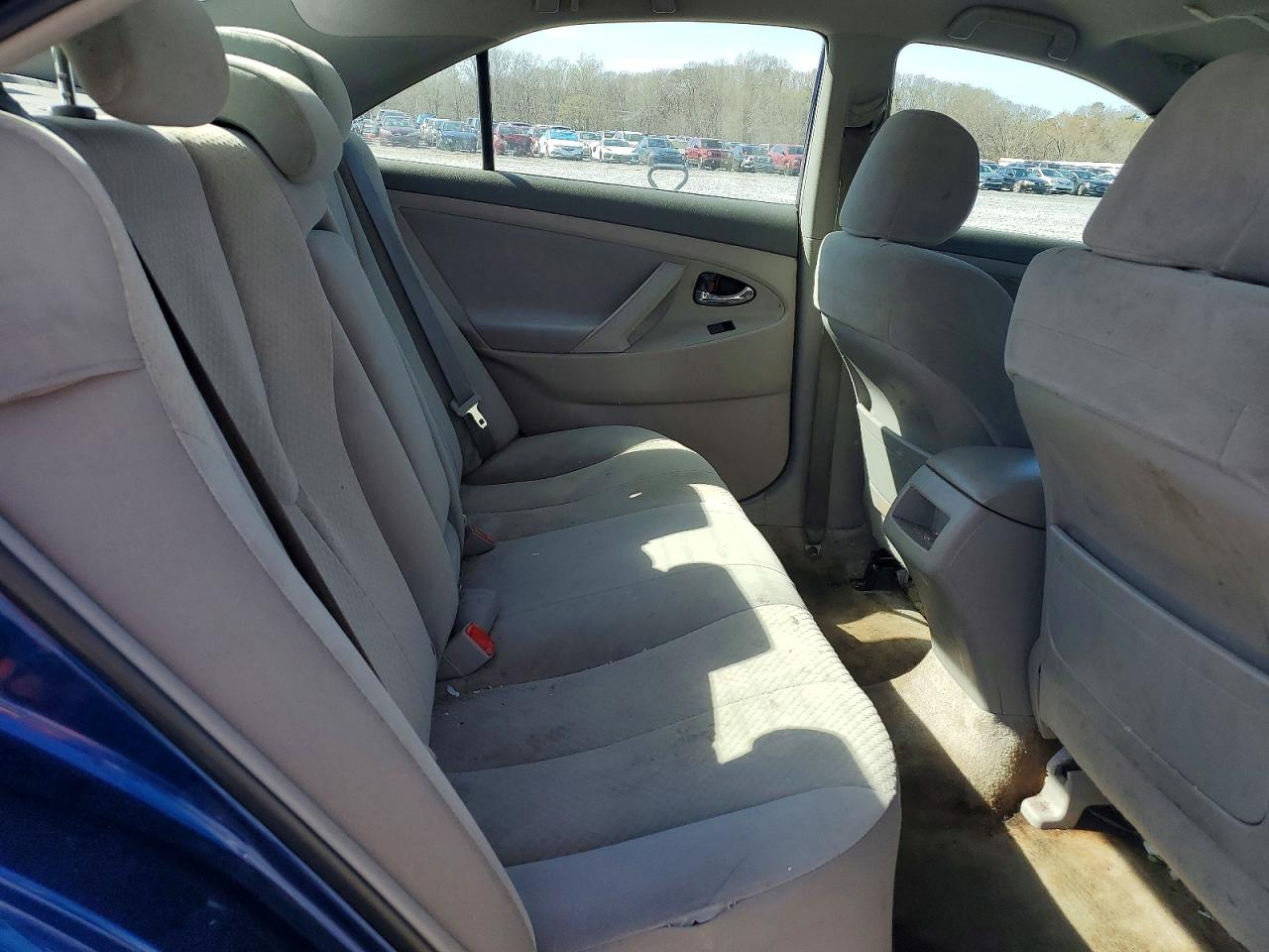 Toyota Camry Base