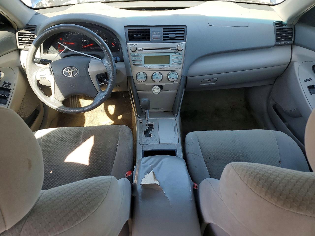 Toyota Camry Base