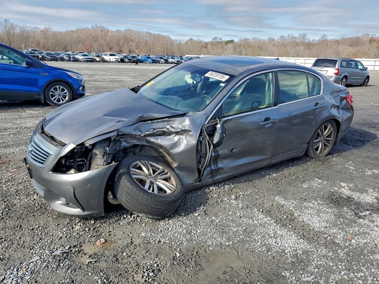 Salvage INFINITI G37 Image