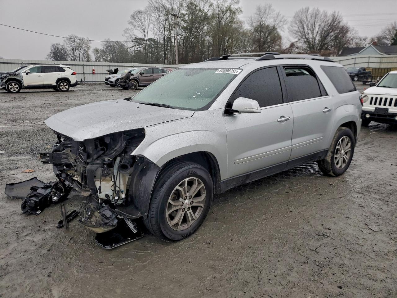 Salvage GMC Acadia Image