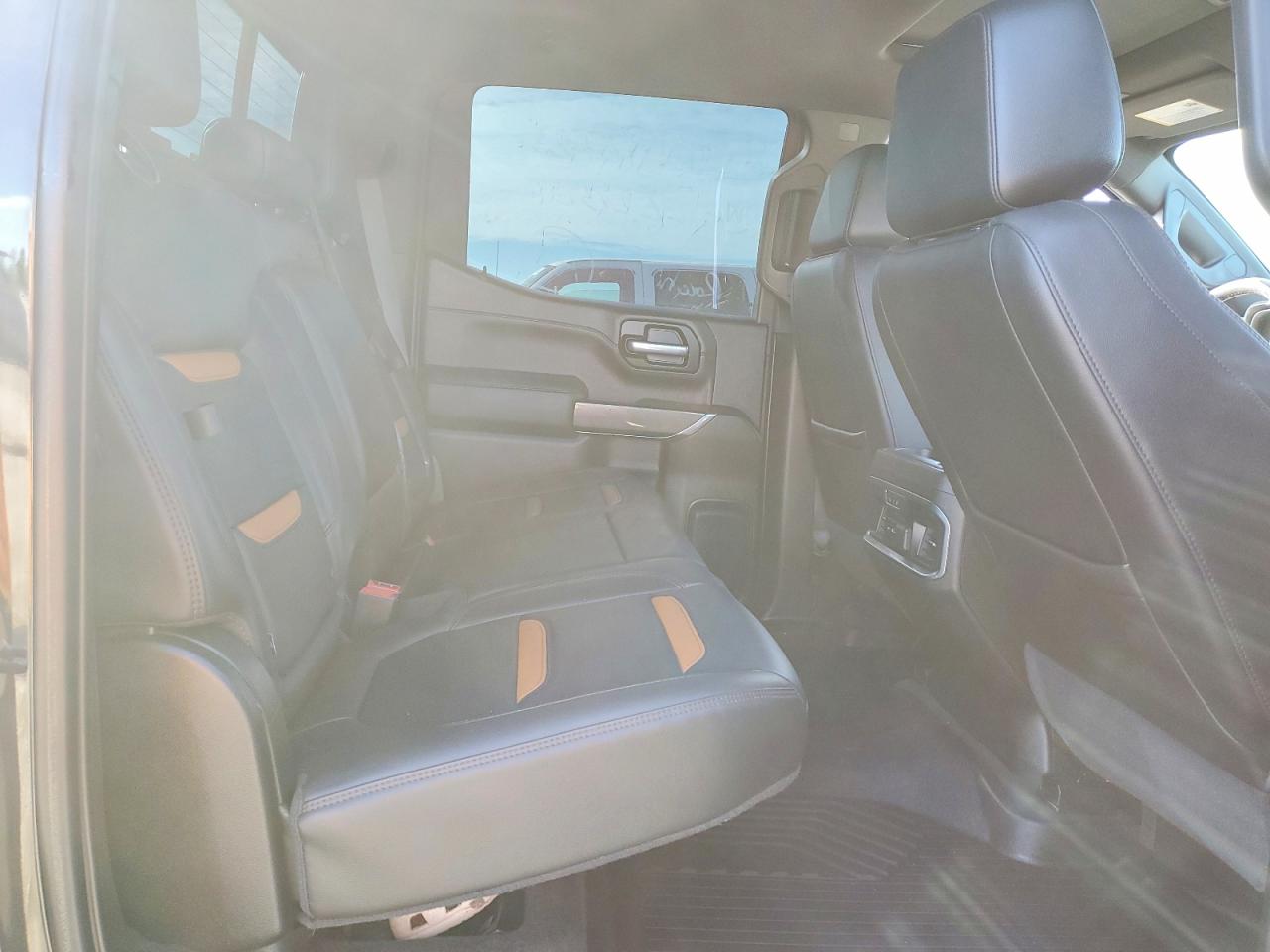 GMC Sierra K1500 At4