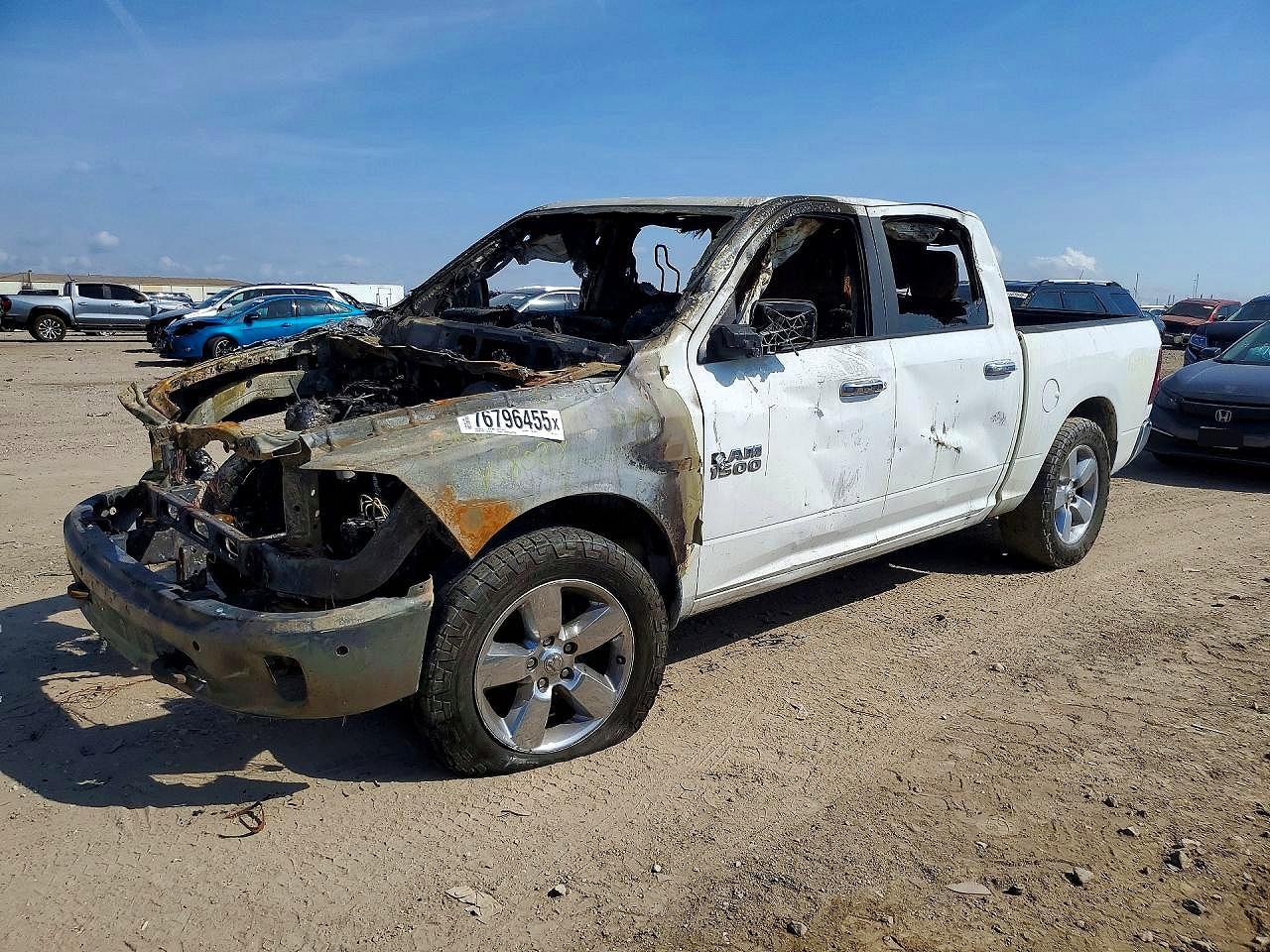 Salvage Ram 1500 Image