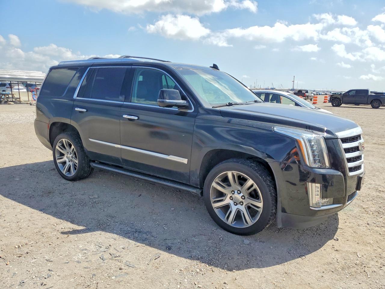 Cadillac Escalade Premium