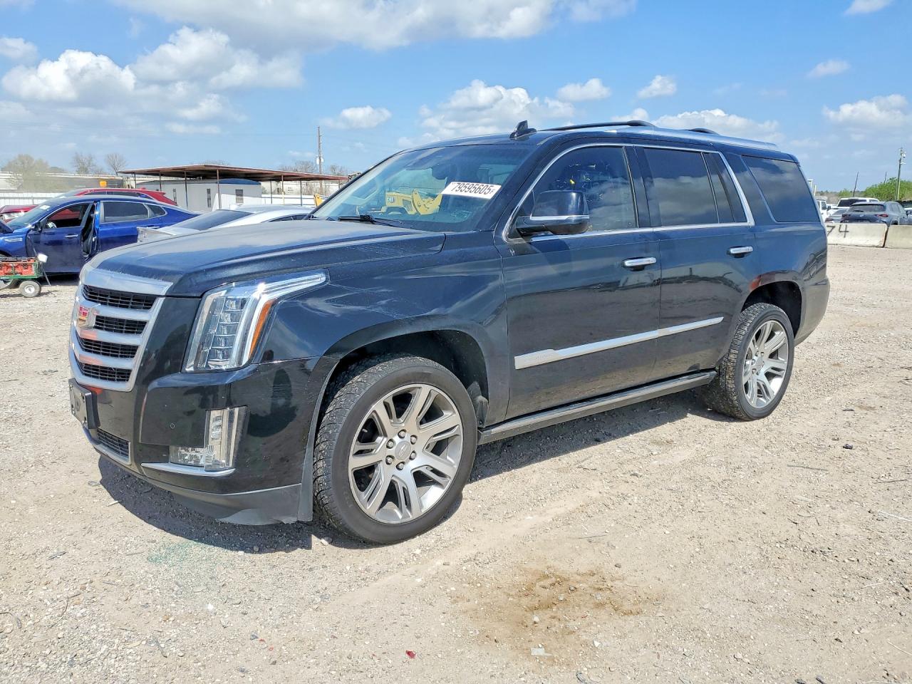 Salvage Cadillac Escalade Image