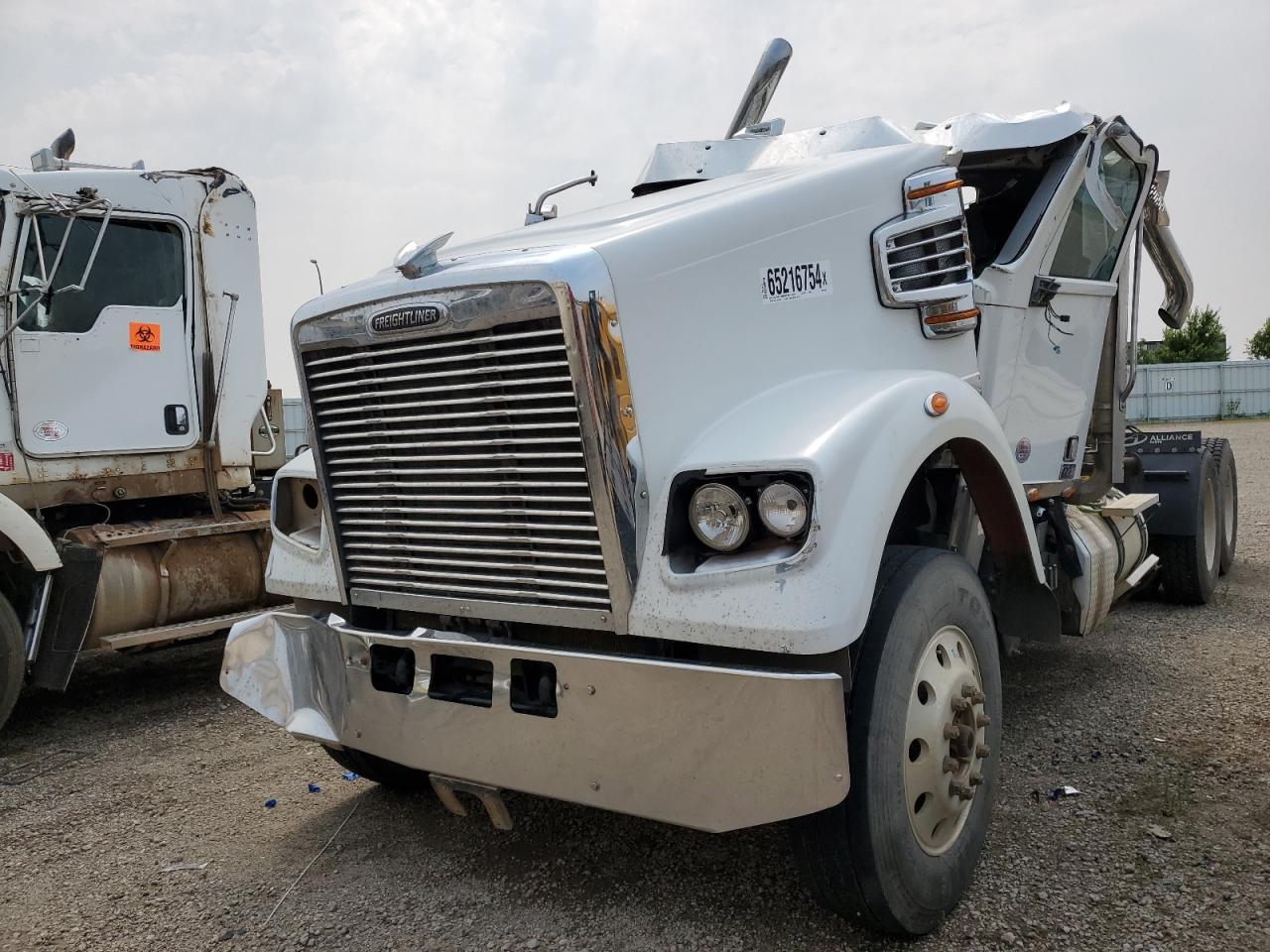 Freightliner 122sd