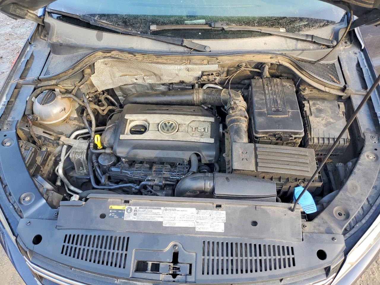 Volkswagen Tiguan S