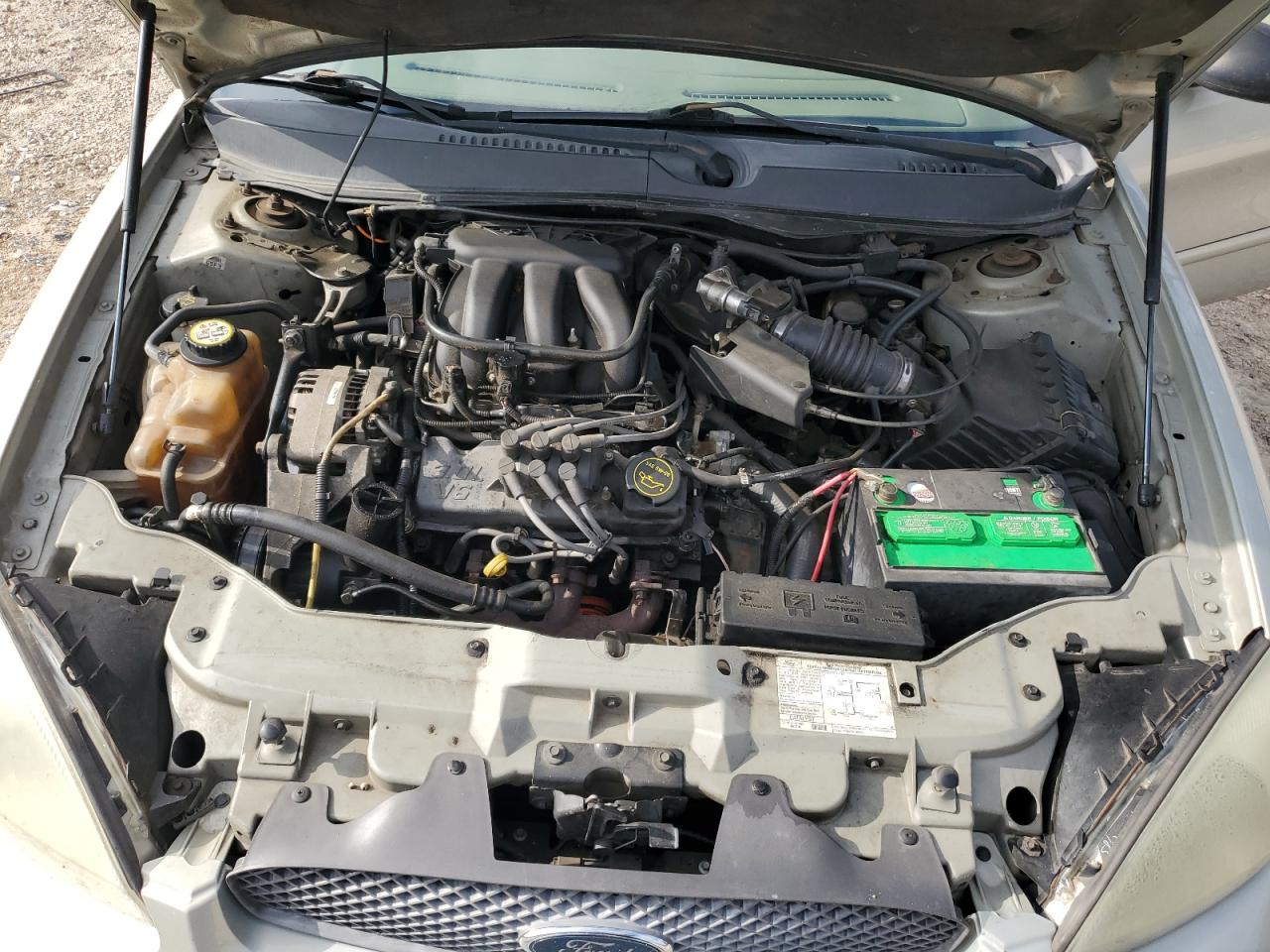 Ford Taurus Se