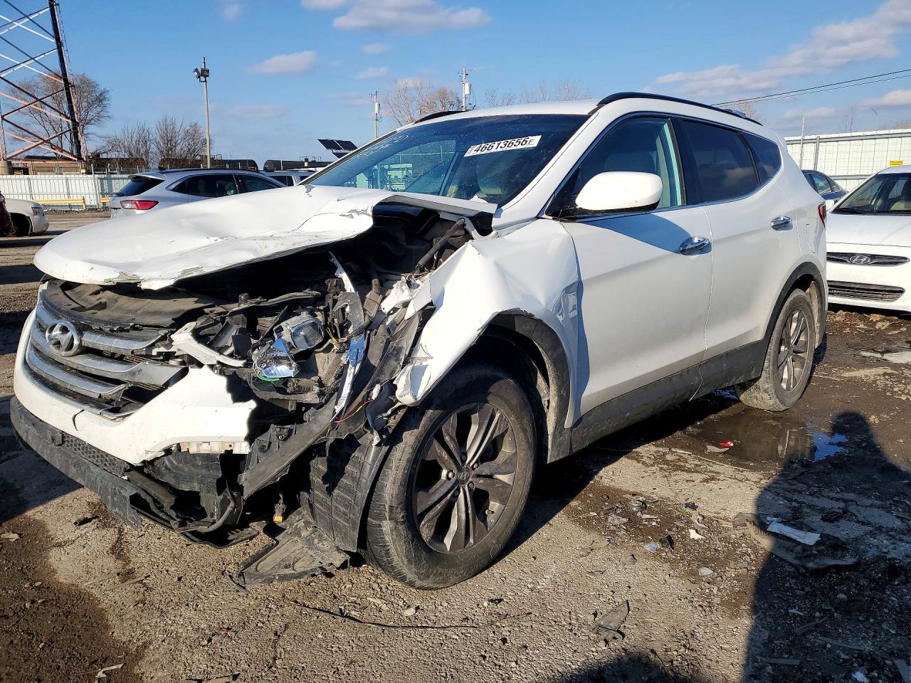 Salvage Hyundai SANTA FE Image