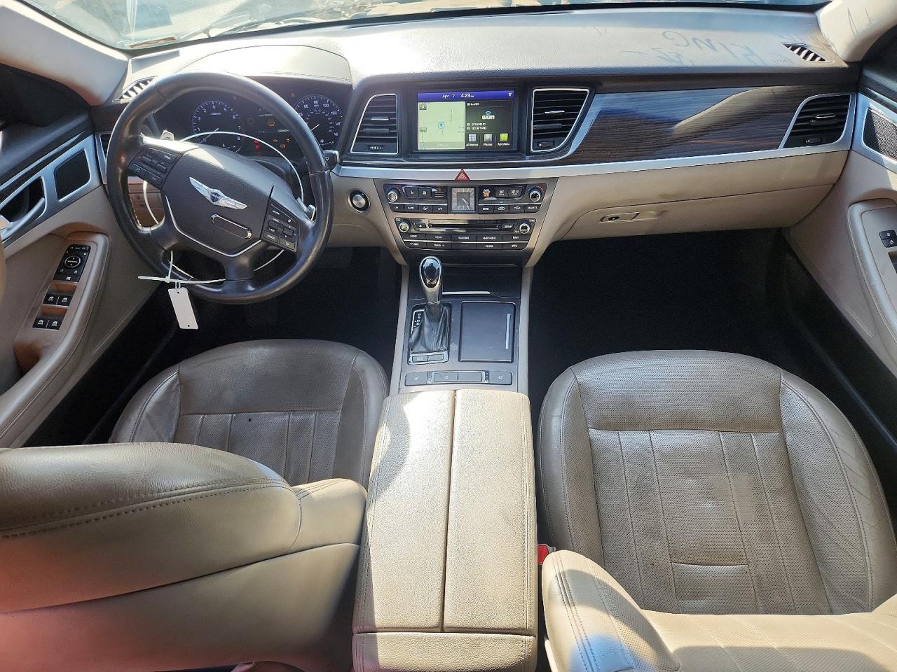 Hyundai Genesis 3.8l